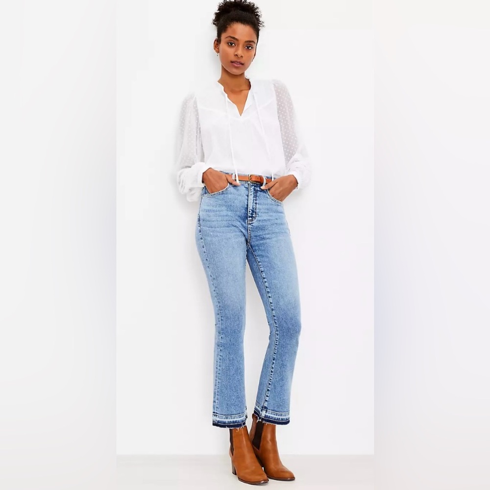 NWOT Loft Let Down Hem High Rise Kick Crop Jeans in Authe  Indigo Size 29/8